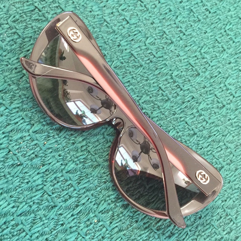 Gucci Sunglasses - Picture 7 of 8